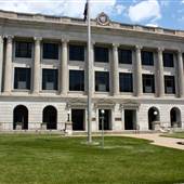 Pettis County Courthouse