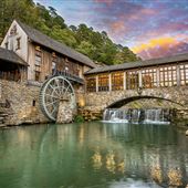 Dogwood Canyon Nature Park