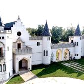 Castleshire at Chateau Charmant