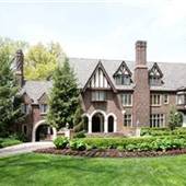 11 Carrswold Drive