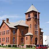 Madison County Courthouse and War Memorial