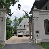 4 Carrswold Drive