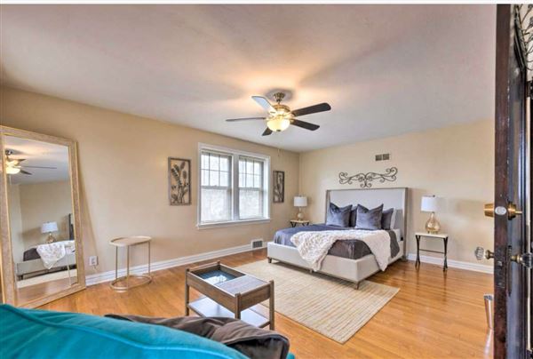 8142 Air BNB